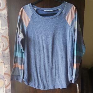 Yidarton Blue Colorblock Long Sleeve Top